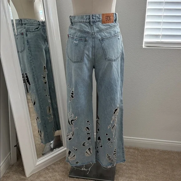 BDG Light Blue Flare Jeans with Artistic Patterns - Picture 14 of 15